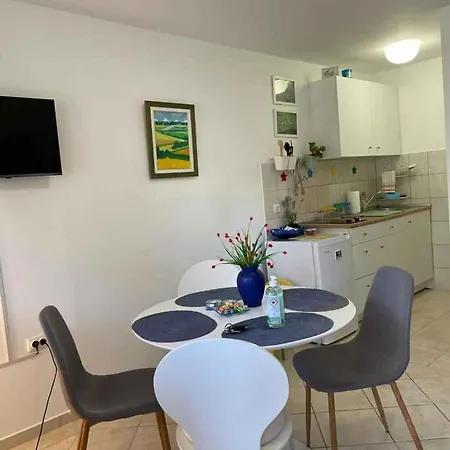 Apartman In - Insel Krk 53307